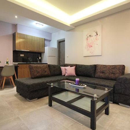 Deluxe Apartments Andreas 利迈纳里亚 外观 照片