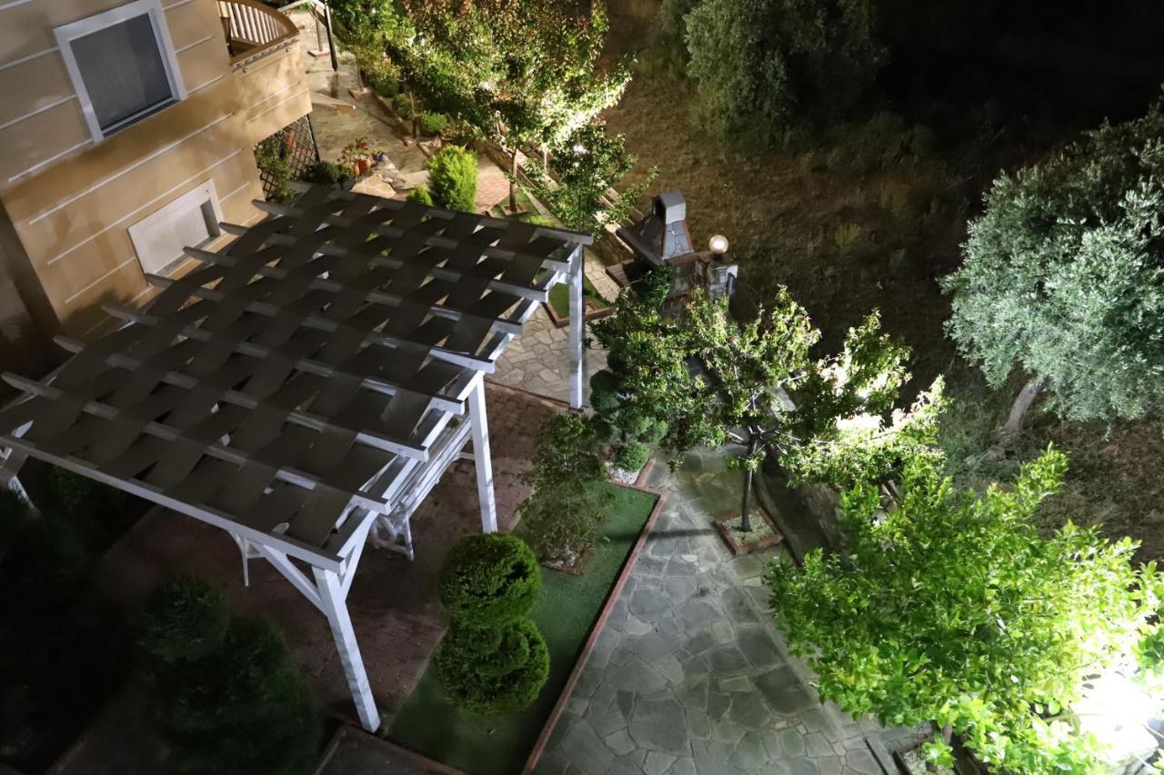 Deluxe Apartments Andreas 利迈纳里亚 外观 照片