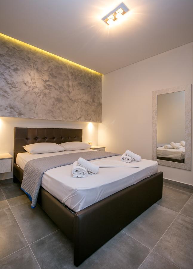 Deluxe Apartments Andreas 利迈纳里亚 外观 照片